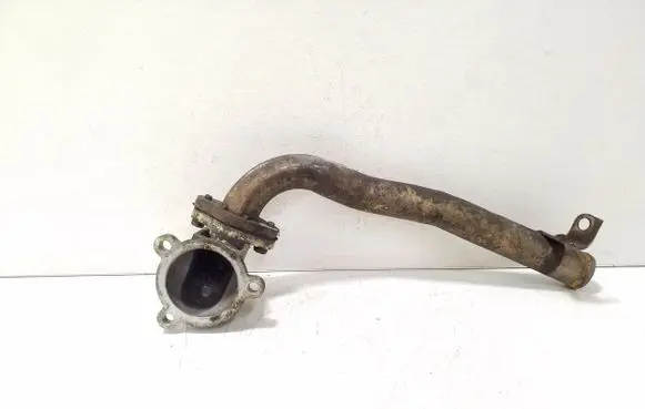 Engine coolant pipe/hose