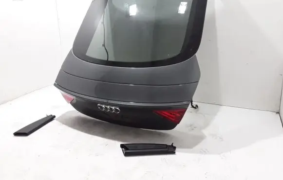Audi A7 S7 4G Tailgate/trunk/boot lid 4G8827025A