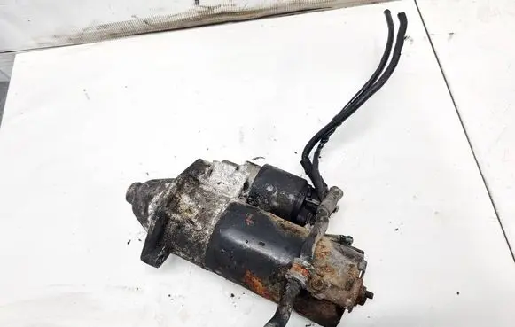 Volkswagen PASSAT B5 Starter motor