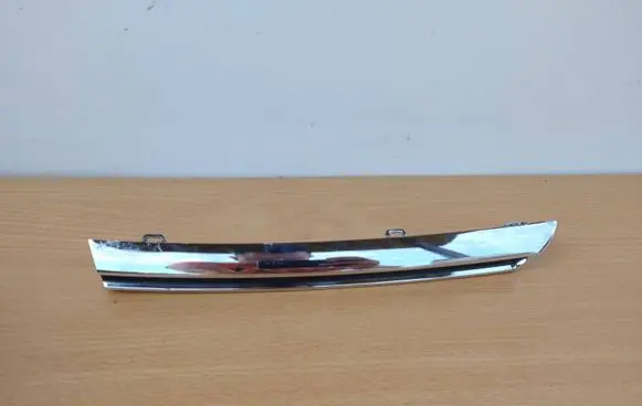 Suzuki Ignis Front bumper upper radiator grill 72125-62R1