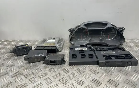Engine ECU kit and lock set