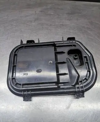 Audi A6 S6 C6 4F Headlight/headlamp dust cover 16016300