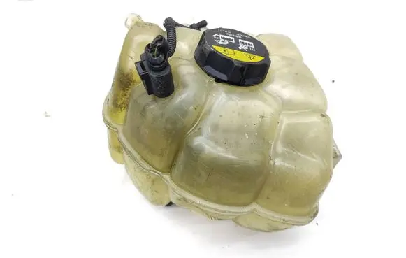 Volvo S90, V90 Coolant expansion tank/reservoir 31338291 D2L4A