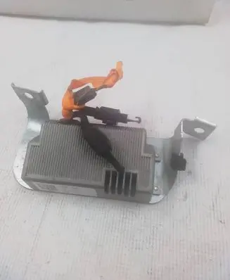 Voltage converter inverter