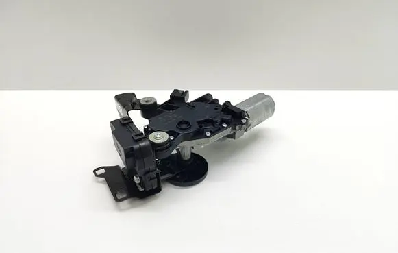 BMW 5 E60 E61 Rear window wiper motor 7171564 717156401 61627171564