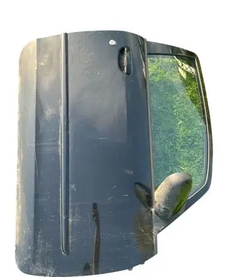 Mitsubishi Colt CZ3 Front door