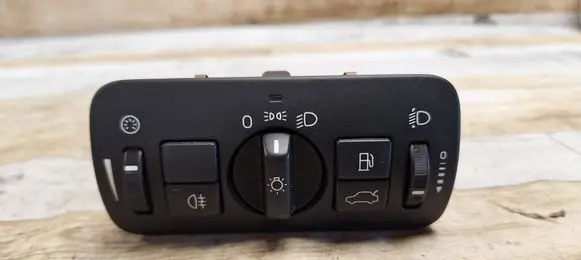 Volvo V60 Light switch 30739413 04066312