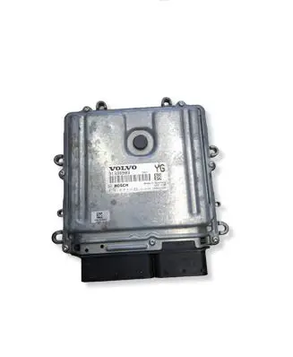 Volvo V60 Engine control unit/module 31336983 0281018414