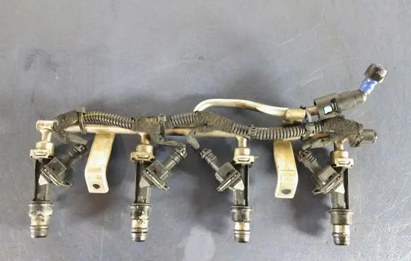 Opel Astra H Fuel main line pipe 055352858