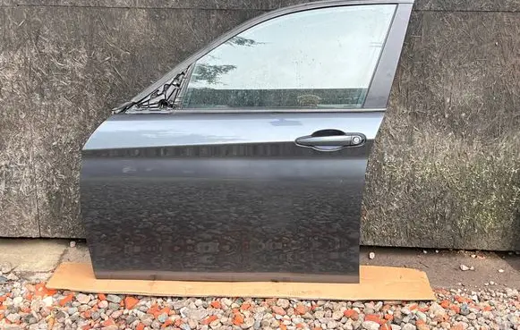 BMW 1 F20 F21 Front door 