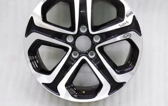 Honda HR-V R17 alloy rim 