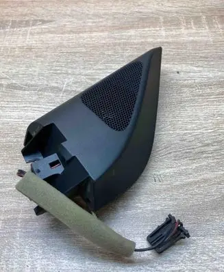 Volkswagen PASSAT B6 Front door high frequency speaker 3C0837993 3C8035411