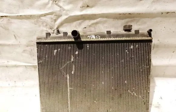 Coolant radiator