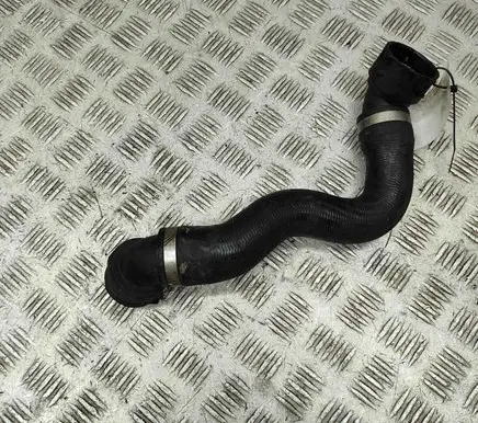 Mercedes-Benz C W205 Engine coolant pipe/hose A2055013482