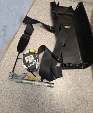 Fiat Punto Evo Front seatbelt 618727100 735535333 G7145B110303