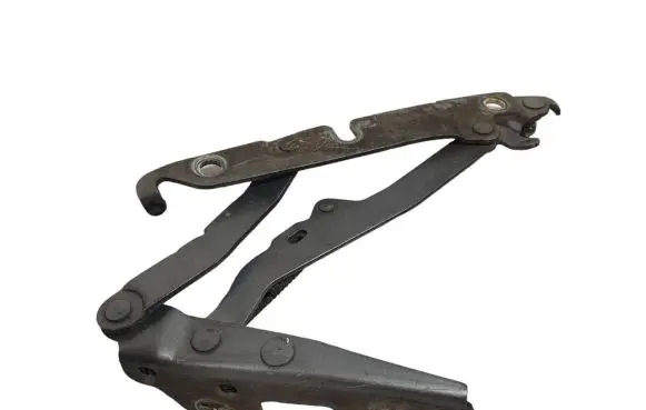 Audi A6 S6 C6 4F Tailgate/trunk/boot hinge 4F5827302A