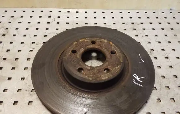 Ford Kuga II Front brake disc