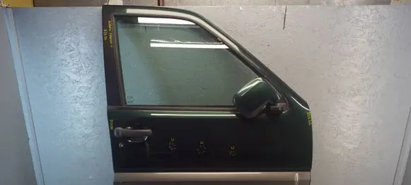 Nissan Terrano Front door 