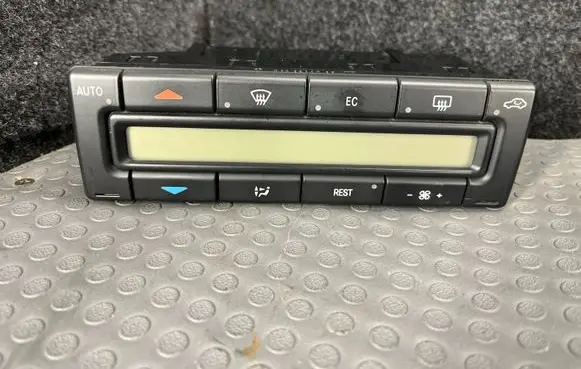 Mercedes-Benz SL R129 Climate control unit 2028301285