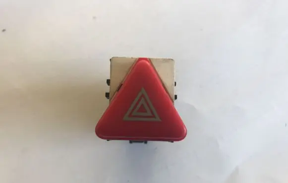 Skoda Fabia Mk1 (6Y) Hazard light switch 6Y0953235