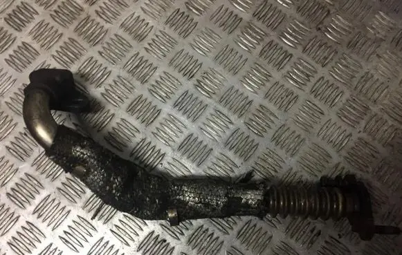 Nissan Almera N16 EGR valve line/pipe/hose