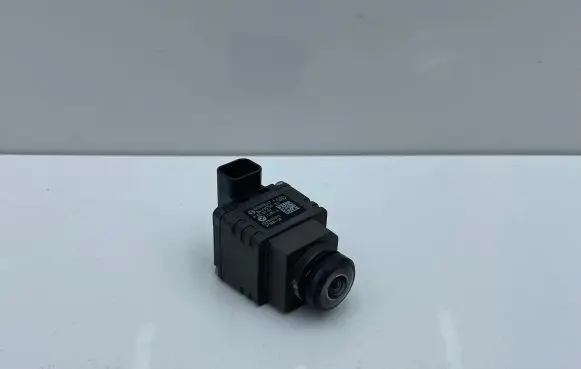 BMW 2 F44 Reversing camera 5A35910 2033221343 0220000117