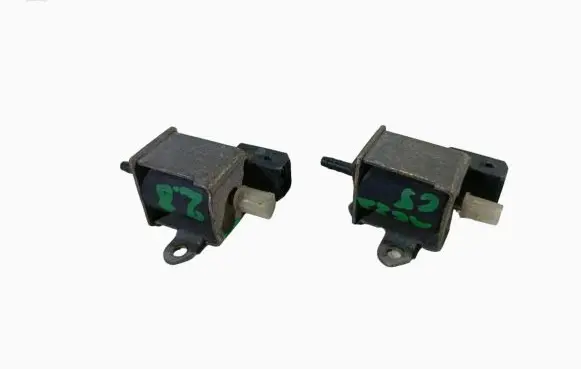Audi A6 S6 C5 4B Turbo solenoid valve 026906263H