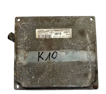 Ford Focus Engine control unit/module 4S6112A650NB 3BTB S120977013C