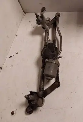 Mazda 5 Front wiper linkage and motor 159300-0602