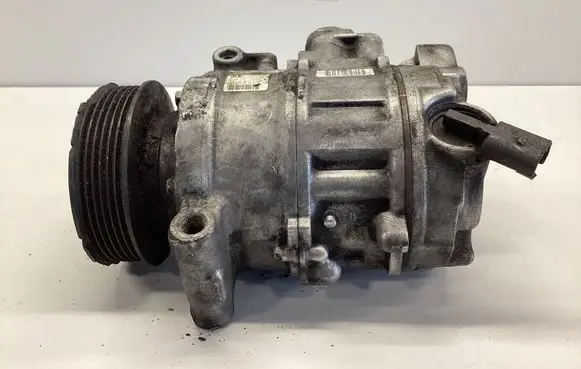 Audi A4 S4 B8 8K Air conditioning (A/C) compressor (pump) 8K0260805E 4471906904
