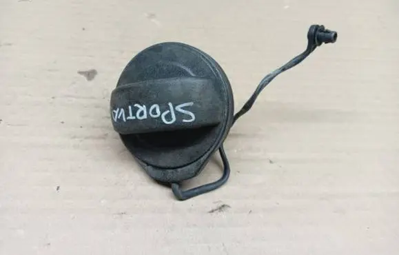 Volkswagen Golf Sportsvan Fuel tank filler cap 