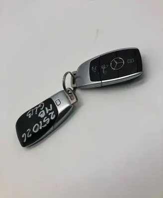 Mercedes-Benz GLB x247 Ignition key/card 