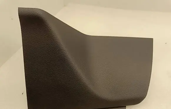 Chrysler Pacifica Panel trim 5YP31DX9AA 581504560