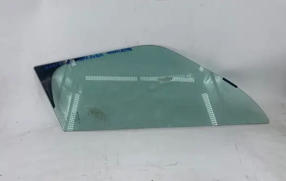 Renault Master III Front door vent window glass four-door DOT682AS2M3240 43R001582