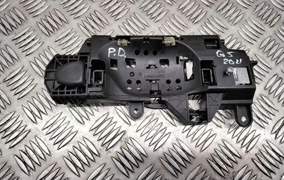 Audi Q5 SQ5 Front door exterior handle/bracket 80C837812
