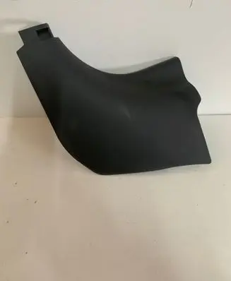 Hyundai Ioniq Foot area side trim 85823G2800