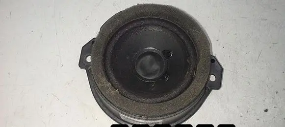 Audi Q3 8U Front door speaker 8u0035416a