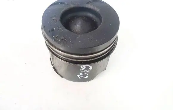 Jeep Grand Cherokee (WK) Piston 8340e
