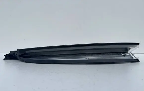 Porsche Taycan 9J1 Rear/tail lights 9JA945095A 9JA94531 2SD01652321