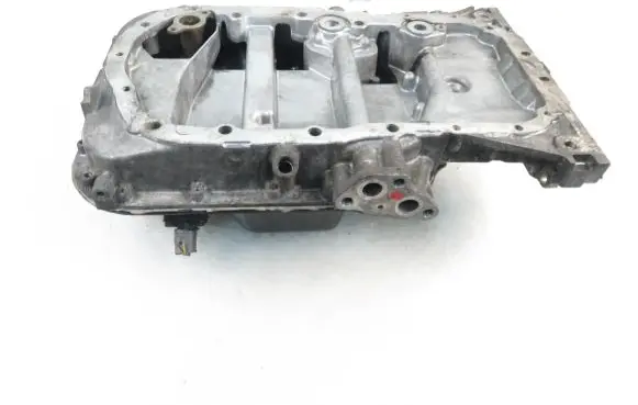 Toyota Corolla E120 E130 Oil sump