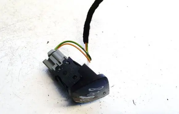 Volkswagen Touran I Passenger airbag on/off switch 9654298877