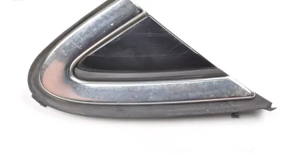 Volvo V40 Front arch trim 31391031