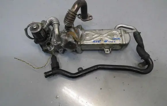Audi A3 S3 8P EGR valve cooler 03L131512