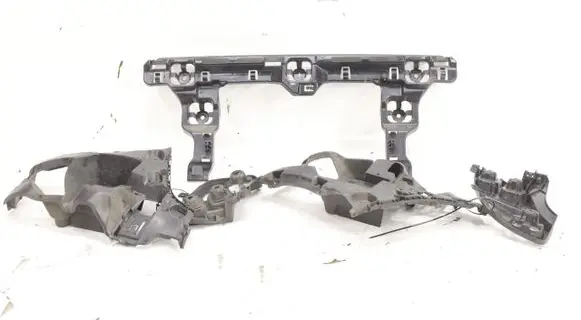 BMW 1 F40 Other exterior part 8496655