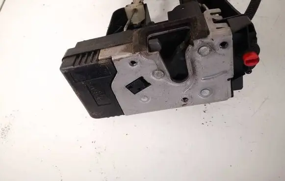 Opel Signum Rear door lock 24447345