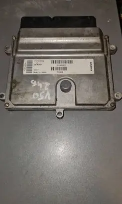 Volvo S40 Engine control unit/module 30650677