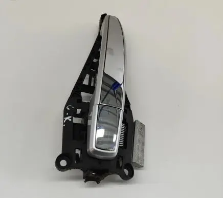 Opel Mokka Front door exterior handle 13574804