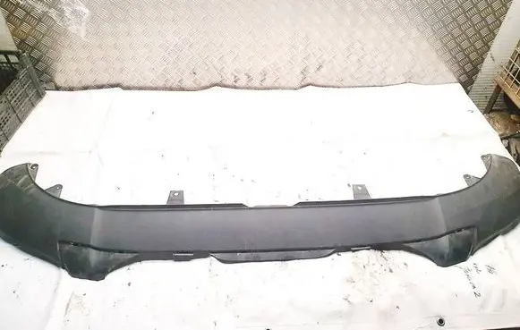 Front bumper lip