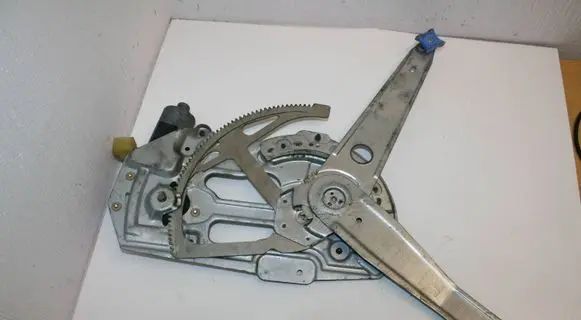 Volvo V70 Sliding door window regulator with motor 101354XXX
