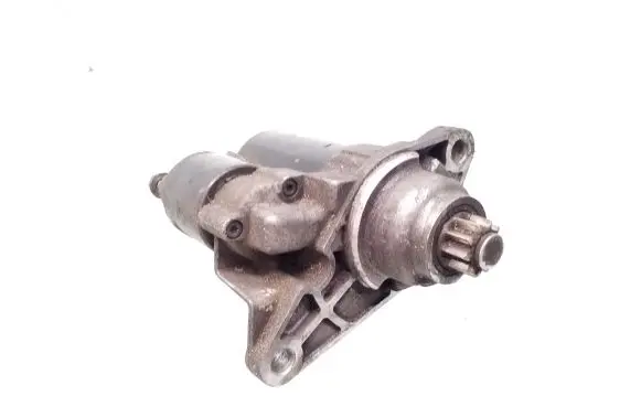 Volkswagen Polo Starter motor 0001120400 02T911023G